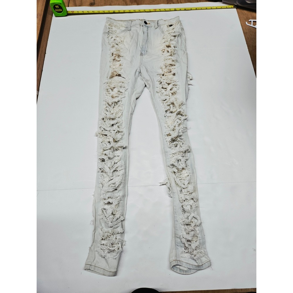 Fashion Nova Heavily Distressed Skinny Jeans Light Wash Blue Size 11 AP4483